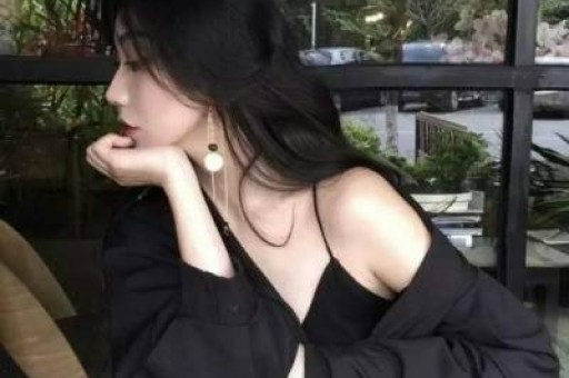 “鸡排哥”人设崩塌彻底跨界